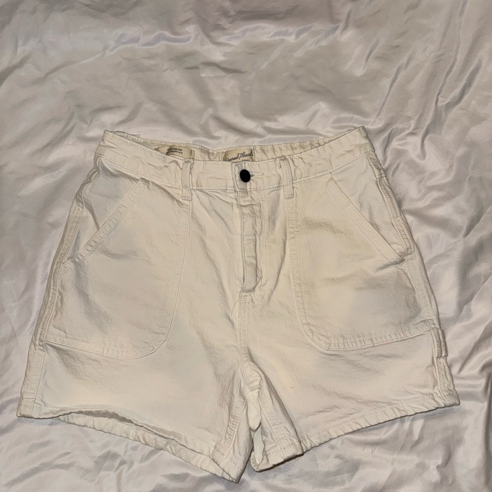 Women's Cream Shorts
